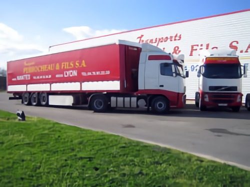 Transports routiers de marchandises interurbains. - Legé