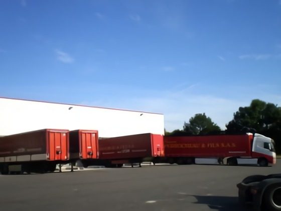 Transports routiers de marchandises interurbains. - Legé