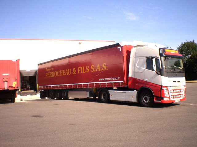 Transports routiers de marchandises interurbains. - Legé