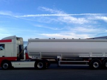 Transports routiers de marchandises interurbains. - Legé